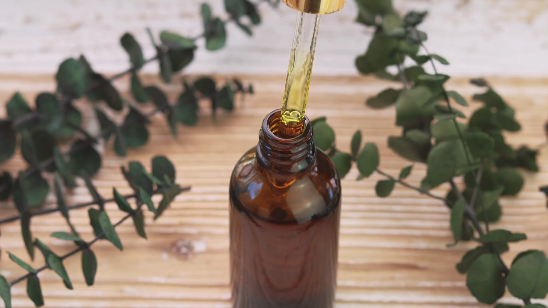 EUCALYPTUS EXTRA VIRGIN CASTOR OIL